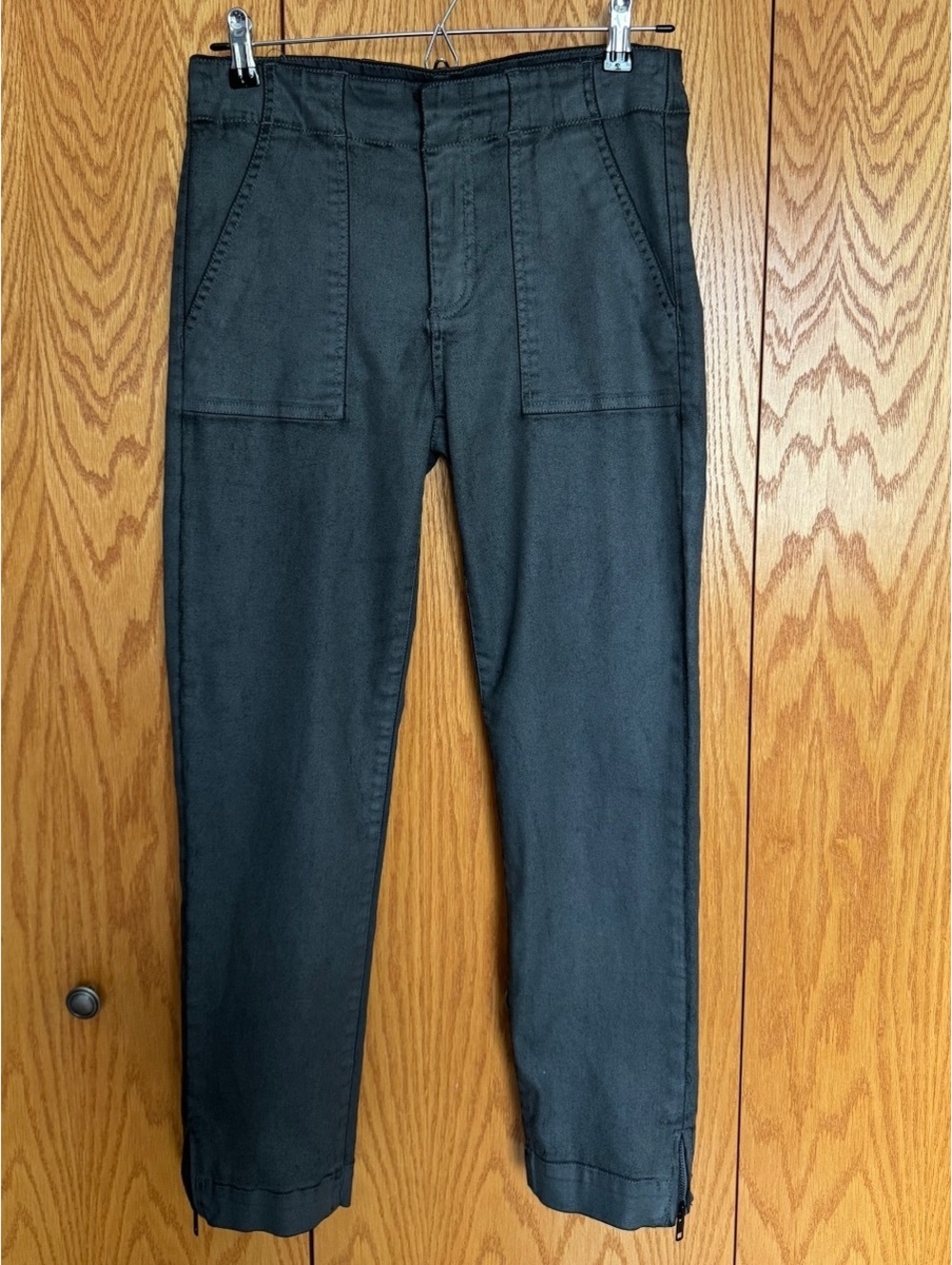 KUT From the Kloth Size 8 Utility Pants Charcoal Gray Ankle Zip Slim